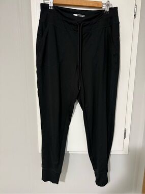 180. Lole Black Women's Drawstring Jogger Pants Activewear Medium